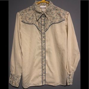 Vintage button down shirt💜